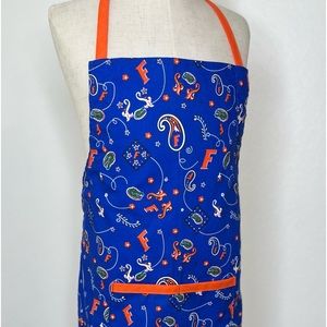 UF Apron